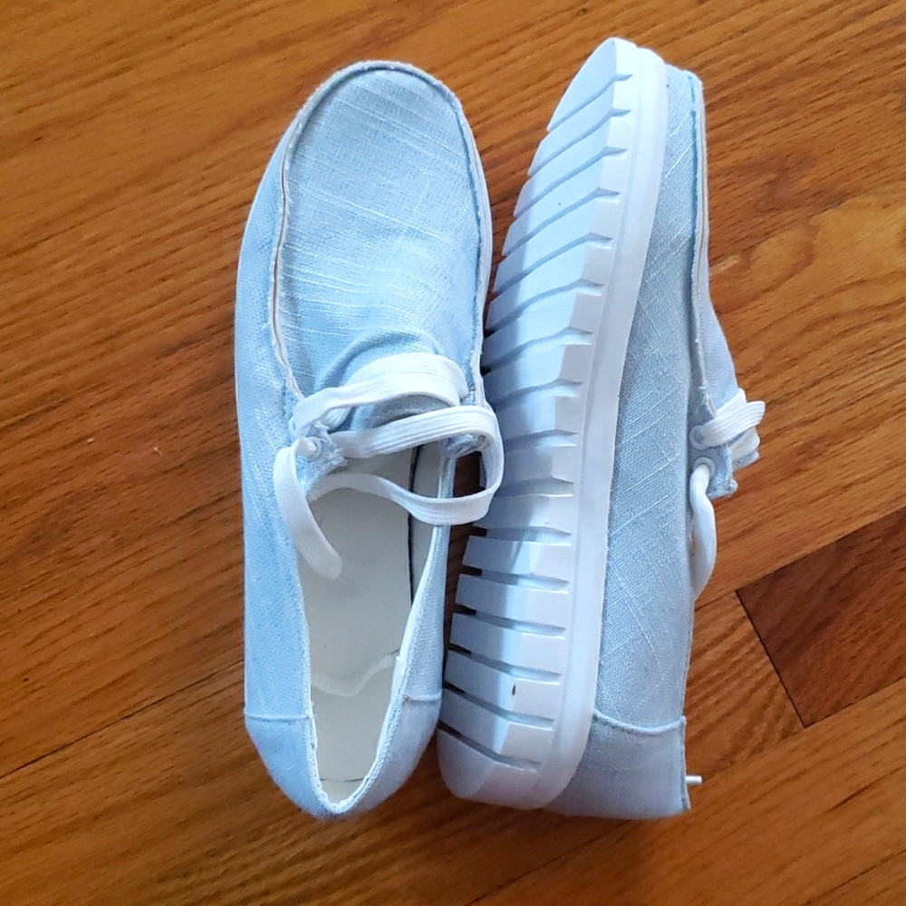 Women's Canvas Shoes